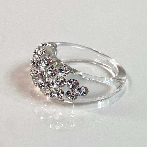 Acrylic Ring With Swarovski Crystals, Lucite Ring, Modern Crystal Ring - Picture 9 of 13